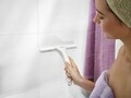 Душ чистачка с куки Cubicle Shower Slider, Leifheit, пластмаса, бяла